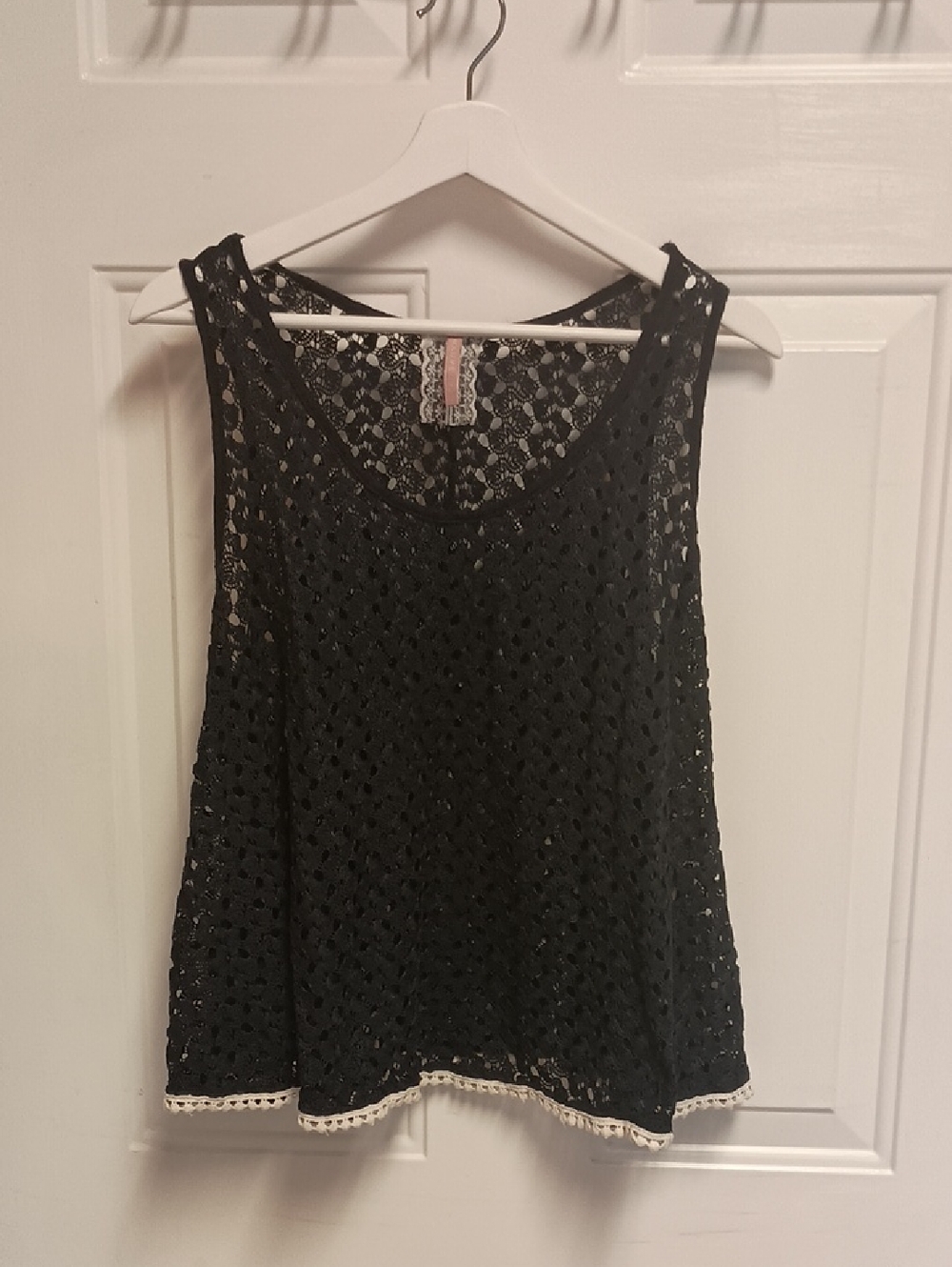 Anthropology Mauve Lace Knit Navy Blue Tank Top with Cream Trim Size XL